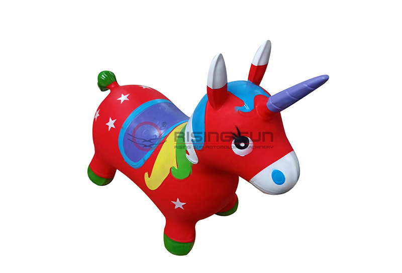 滾塑玩具獨(dú)角獸